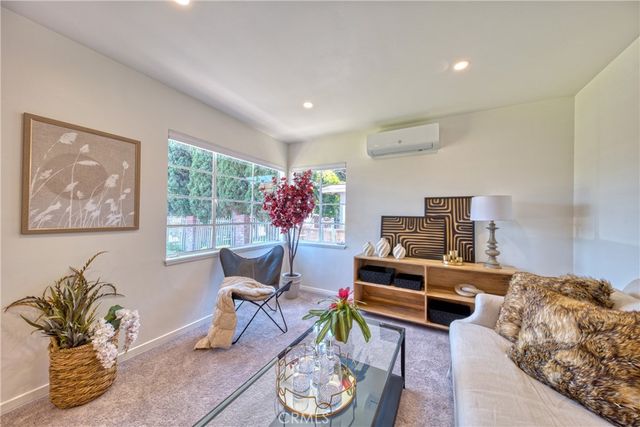 2531 Calmia, Duarte, CA 91010