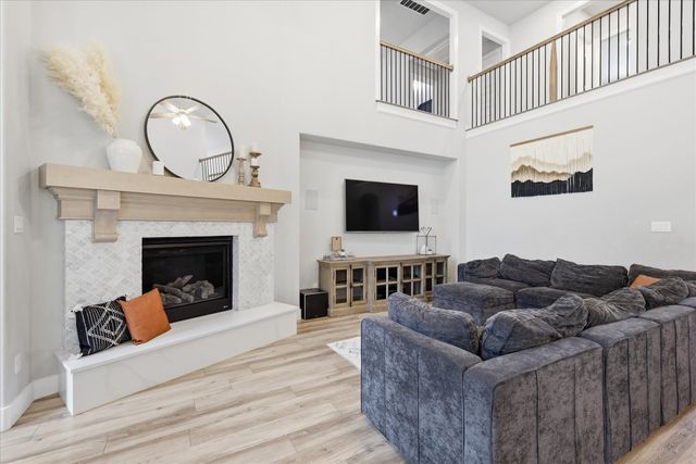 1204 Broadmoor Way, Roanoke, TX 76262