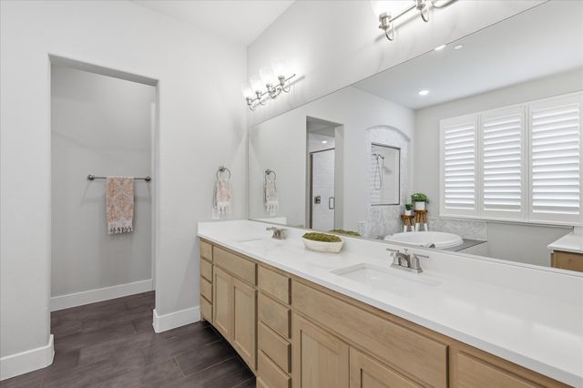 1204 Broadmoor Way, Roanoke, TX 76262