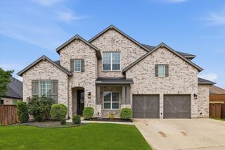 1204 Broadmoor Way, Roanoke, TX 76262
