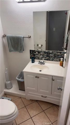 720 W 4th 114, Long Beach, CA 90802