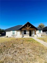 410 S Airport Drive, Weslaco, TX 78596