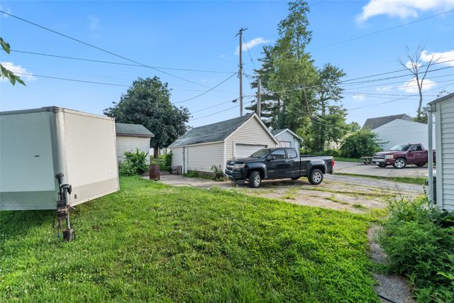 107 Riverside Street, Marshalltown, IA 50158