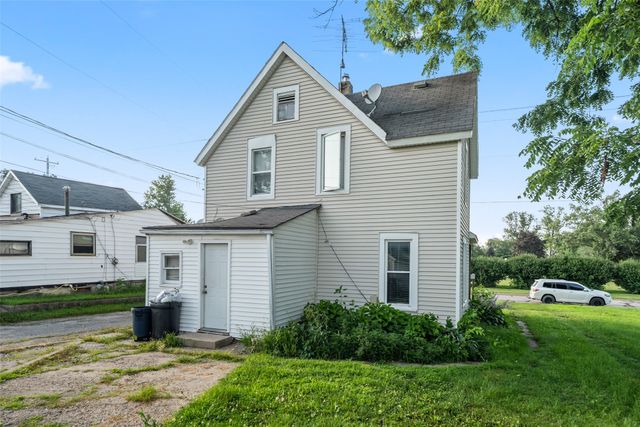 107 Riverside Street, Marshalltown, IA 50158
