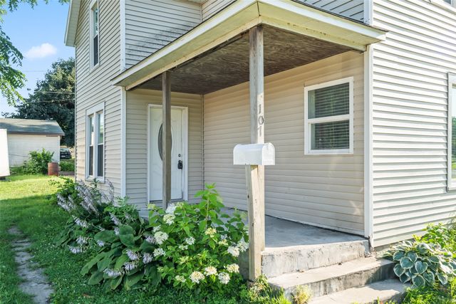 107 Riverside Street, Marshalltown, IA 50158