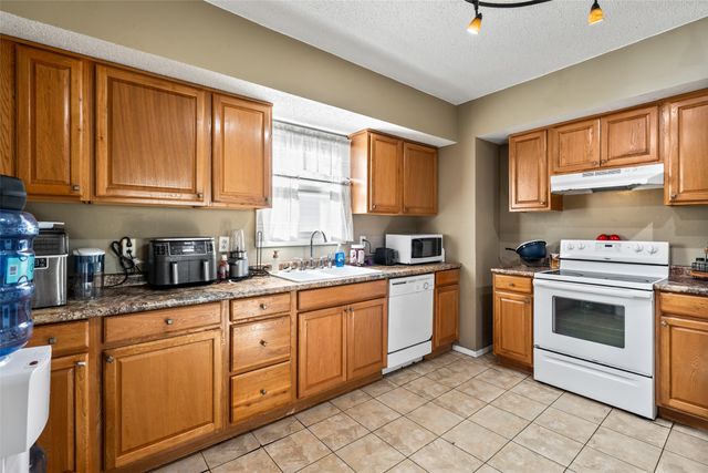 107 Riverside Street, Marshalltown, IA 50158