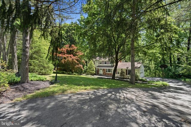 16 N LONGPOINT LN, Rose Valley, PA 19063