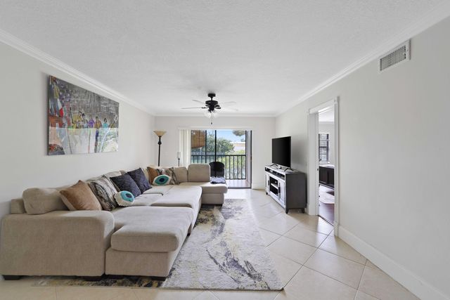 3020 Florida Boulevard 202-c, Delray Beach, FL 33483