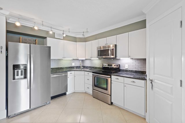 3020 Florida Boulevard 202-c, Delray Beach, FL 33483