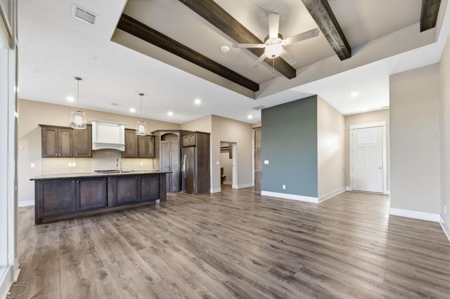 6375 W Venice Ct, Wichita, KS 67205