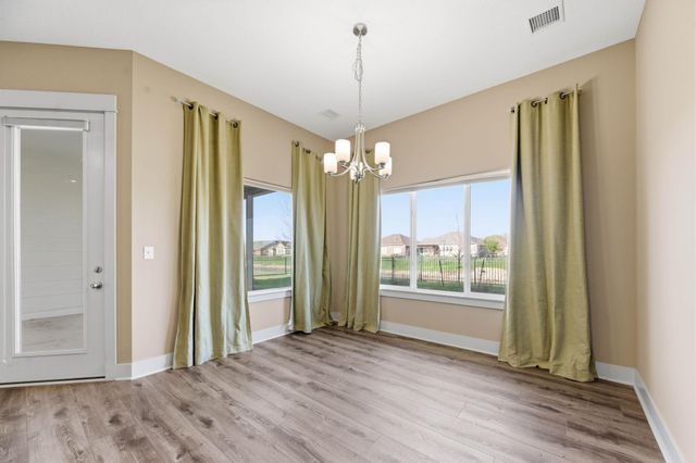 6375 W Venice Ct, Wichita, KS 67205