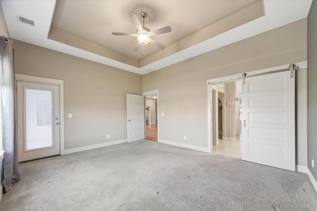 6375 W Venice Ct, Wichita, KS 67205