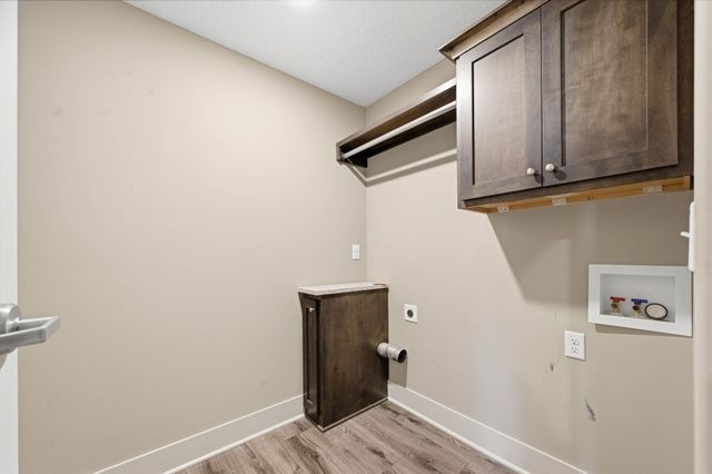 6375 W Venice Ct, Wichita, KS 67205