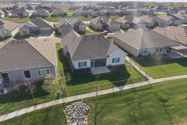 6375 W Venice Ct, Wichita, KS 67205