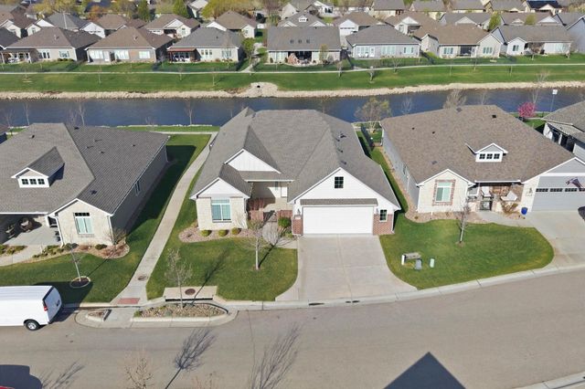 6375 W Venice Ct, Wichita, KS 67205