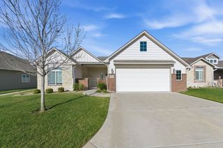 6375 W Venice Ct, Wichita, KS 67205