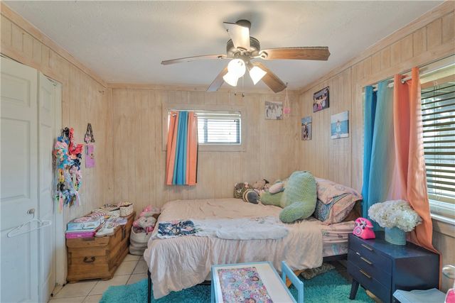 522 W Avenue C, Port Aransas, TX 78373