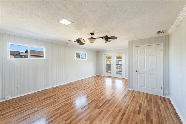 522 W Avenue C, Port Aransas, TX 78373