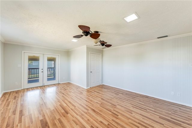 522 W Avenue C, Port Aransas, TX 78373