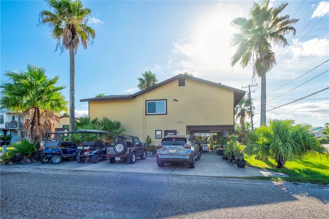 522 W Avenue C, Port Aransas, TX 78373