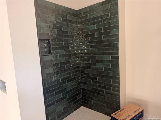 100 S Glenwood Trail, Southern Pines, NC 28387