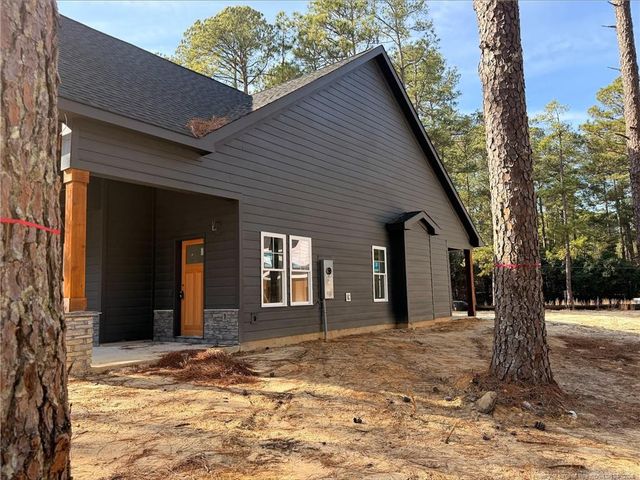 100 S Glenwood Trail, Southern Pines, NC 28387