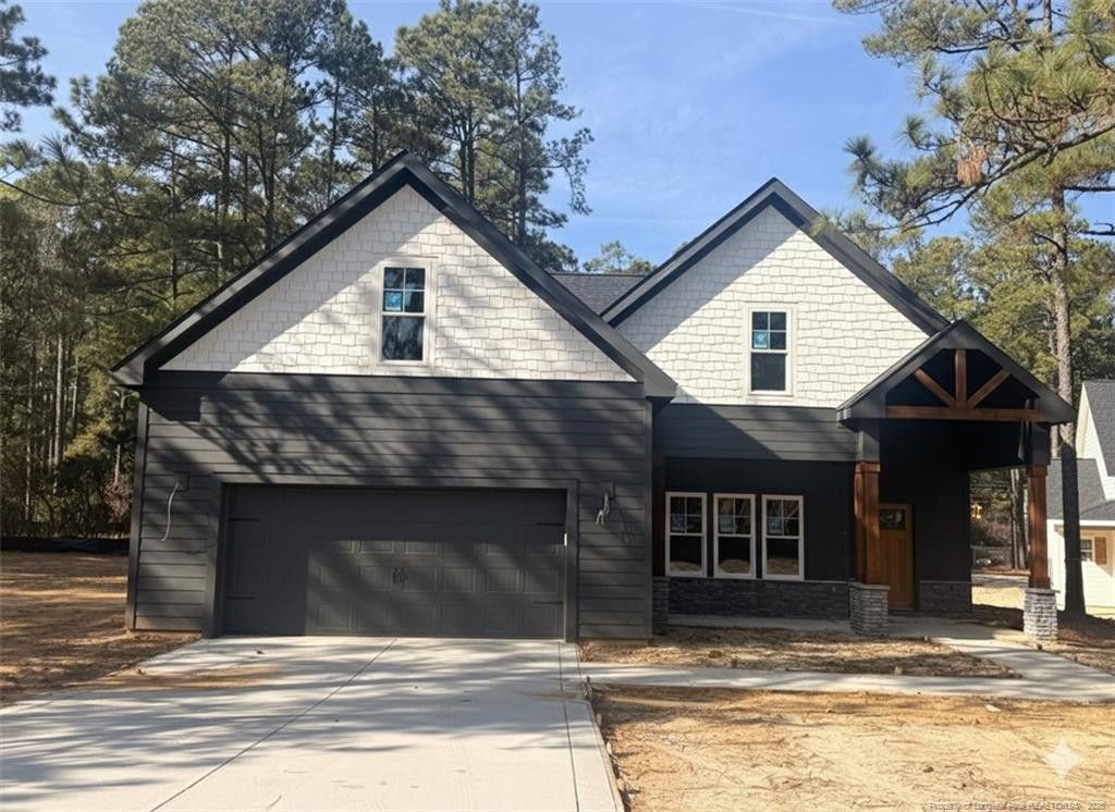 100 S Glenwood Trail, Southern Pines, NC 28387