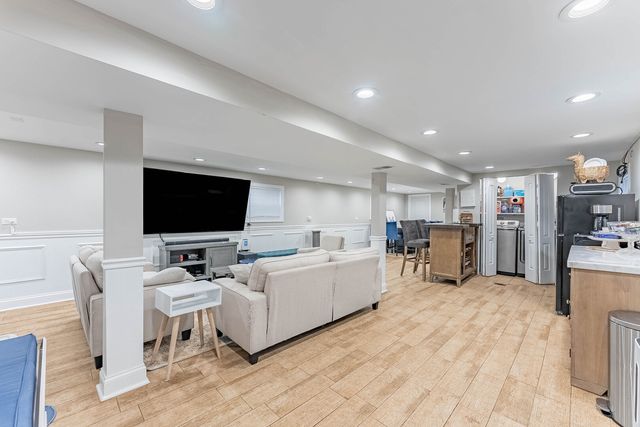 3605 W 56th Place, Chicago, IL 60629