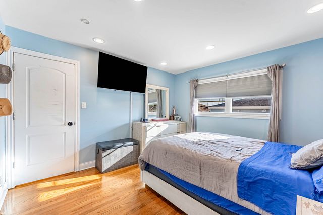 3605 W 56th Place, Chicago, IL 60629