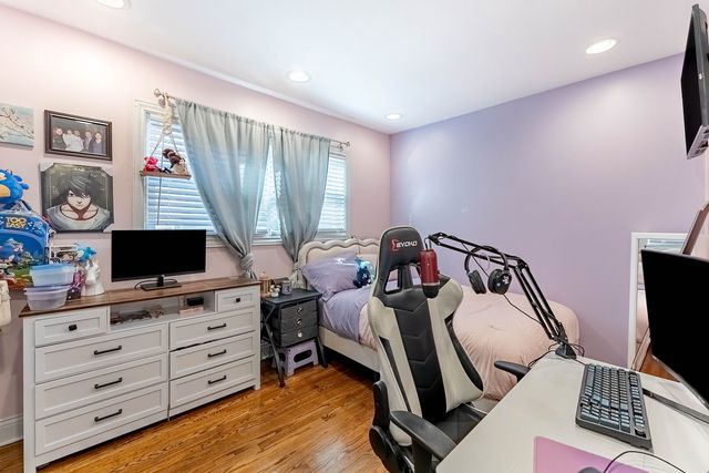 3605 W 56th Place, Chicago, IL 60629