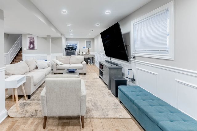 3605 W 56th Place, Chicago, IL 60629