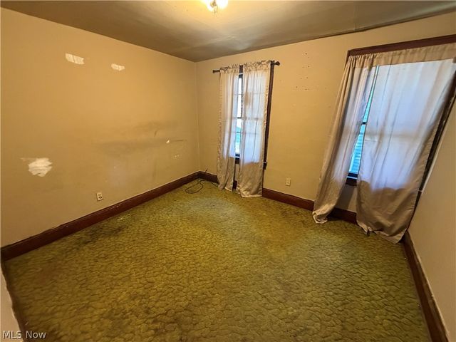 2001 16th Street SW, Akron, OH 44314