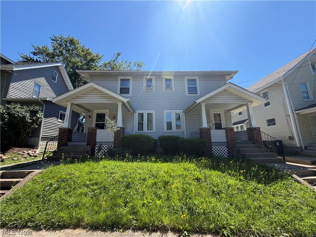2001 16th Street SW, Akron, OH 44314