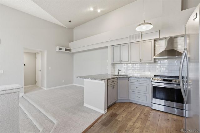 4760 S Wadsworth Boulevard C303, Littleton, CO 80123