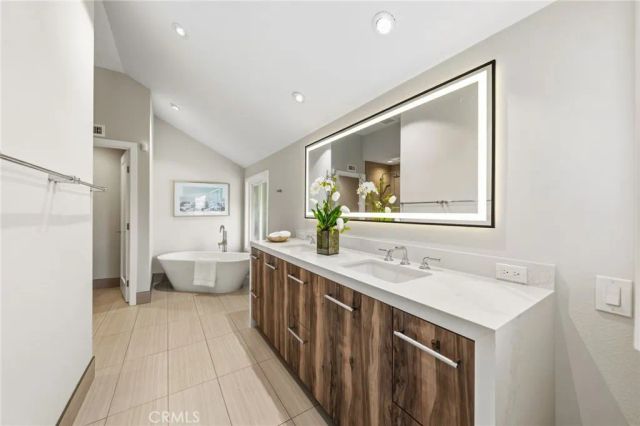 3 Candlebush, Irvine, CA 92603