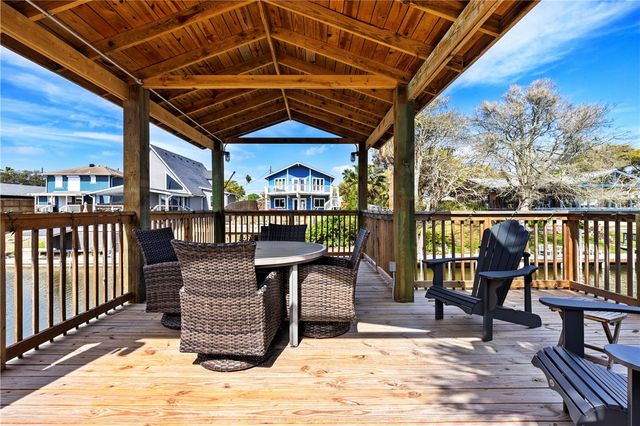 3334 Samoa Dr, Corpus Christi, TX 78418