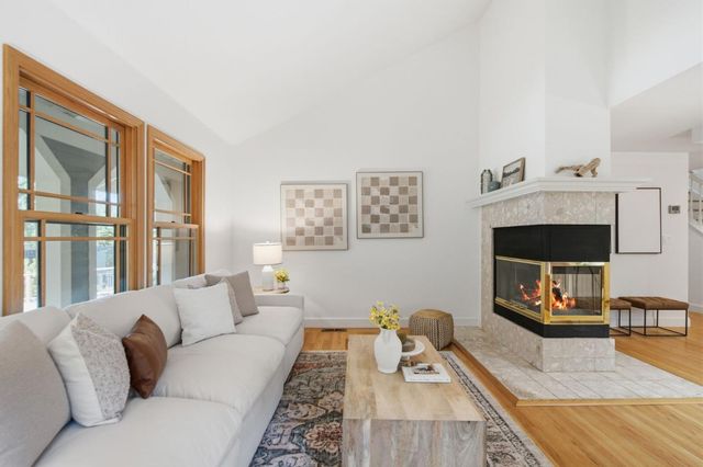 2324 Cheshire Way, Redwood City, CA 94061