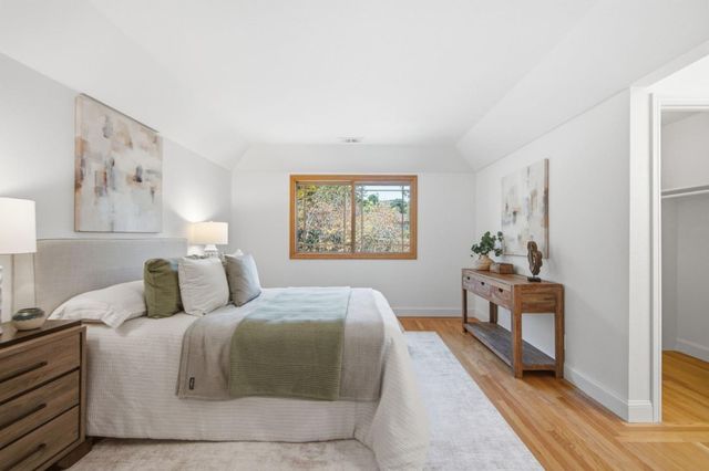 2324 Cheshire Way, Redwood City, CA 94061