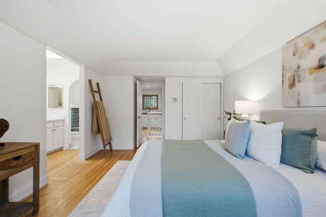 2324 Cheshire Way, Redwood City, CA 94061