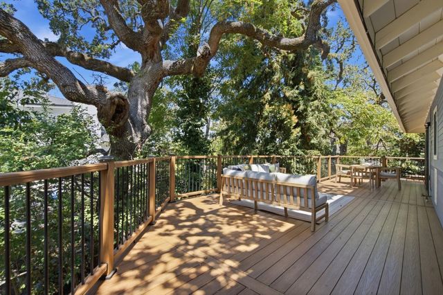 2324 Cheshire Way, Redwood City, CA 94061