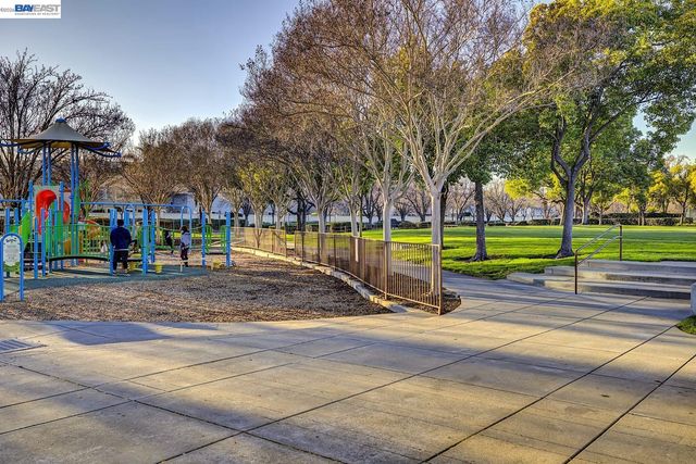 106 Triana Way, San Ramon, CA 94583
