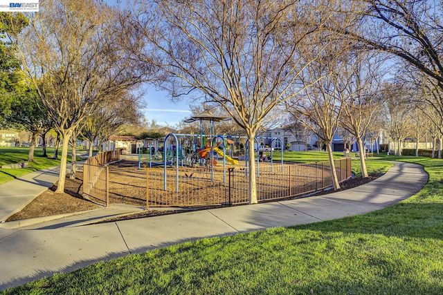 106 Triana Way, San Ramon, CA 94583