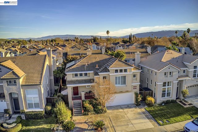 106 Triana Way, San Ramon, CA 94583