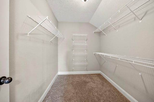104 East Shawnee Street, Strafford, MO 65757