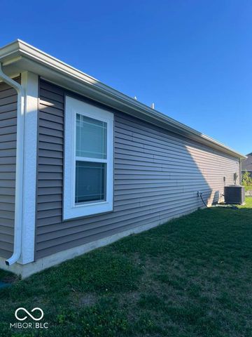 1466 Fleming Drive, Greenfield, IN 46140