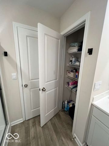 1466 Fleming Drive, Greenfield, IN 46140