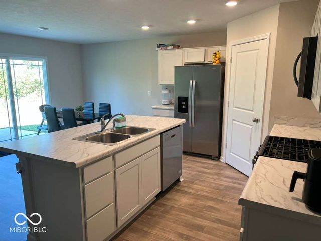 1466 Fleming Drive, Greenfield, IN 46140