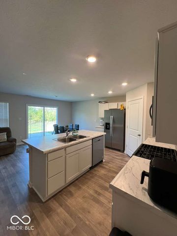 1466 Fleming Drive, Greenfield, IN 46140