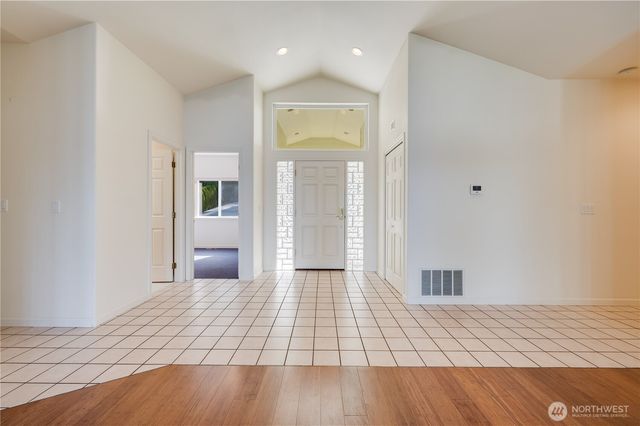 17340 Maple Lane, La Conner, WA 98257