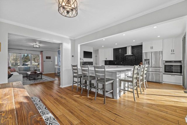 8615 Broadway DRIVE, Sturtevant, WI 53177